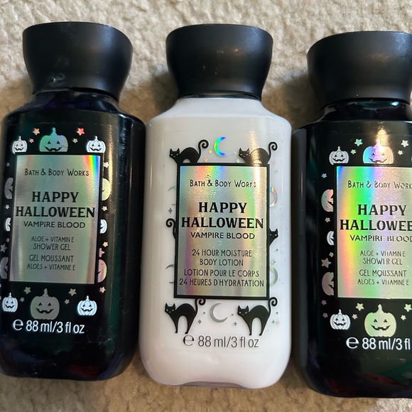NEW Bath and Body Works Vampire Blood Mini Body Care - Picture 3 of 3